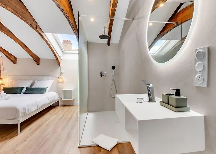 Le Gambetta - élégance Et Confort - Vue Sur La Place Stanislas