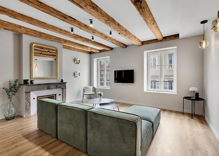 Appartement Le Gambetta - élégance Et Confort - Vue Sur La Place Stanislas